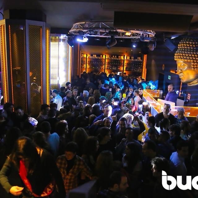 Cartel de BLESSIVE BUDHA