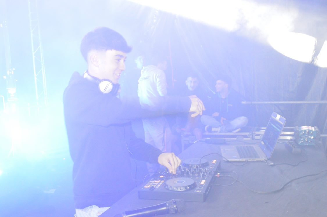 Cartel de GOIO y DJ Serxo · La Previa